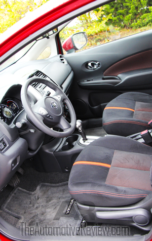 2015 Nissan Versa Note SR Interior Front