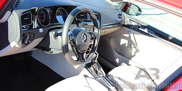 2015 Volkswagen Golf TDI Interior Front