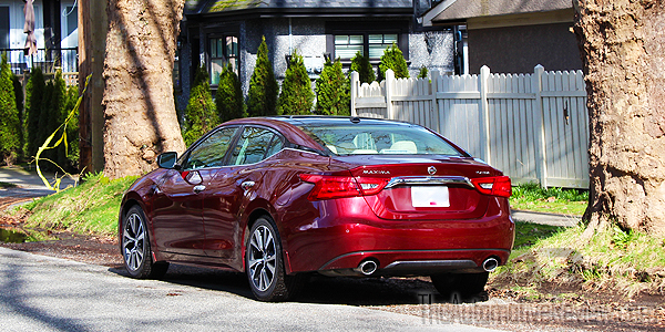 2016 Nissan Maxima Red Exterior Rear Side