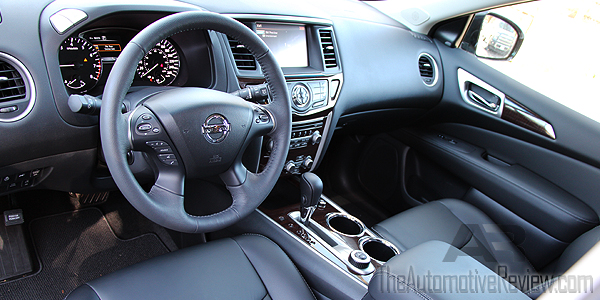 2016 Nissan Pathfinder White Interior Front