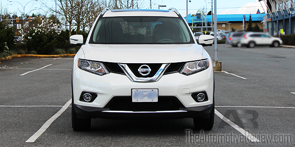 2016 Nissan Rogue White Exterior Front