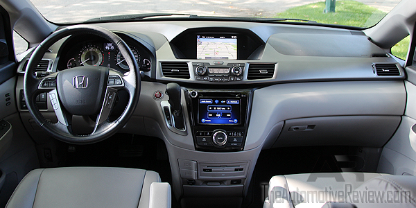 2016 Honda Odyssey White Interior Front Dash
