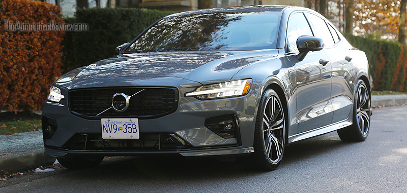 S60 B5 R Design 2022 Volvo S60 B5 R-Design - The Automotive Review